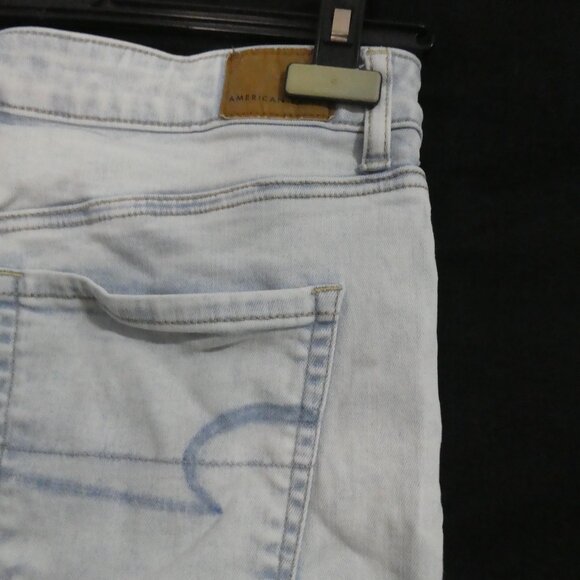 AMERICAN EAGLE - Ne(x)t Level Stretch - Super High-Rise Shortie | size 8 - Picture 11 of 14